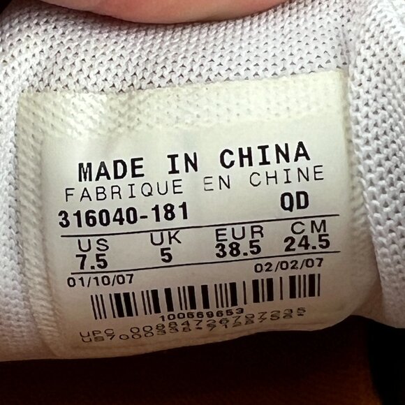 Nike Active Gym Fitness Workout Training Running Shoe - Picture 8 of 8